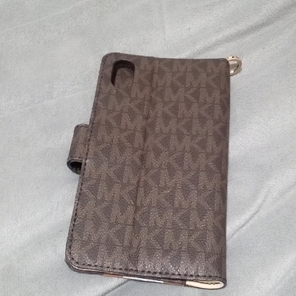Michael Kors Brown and Orange IPhone X Case - Picture 3 of 3